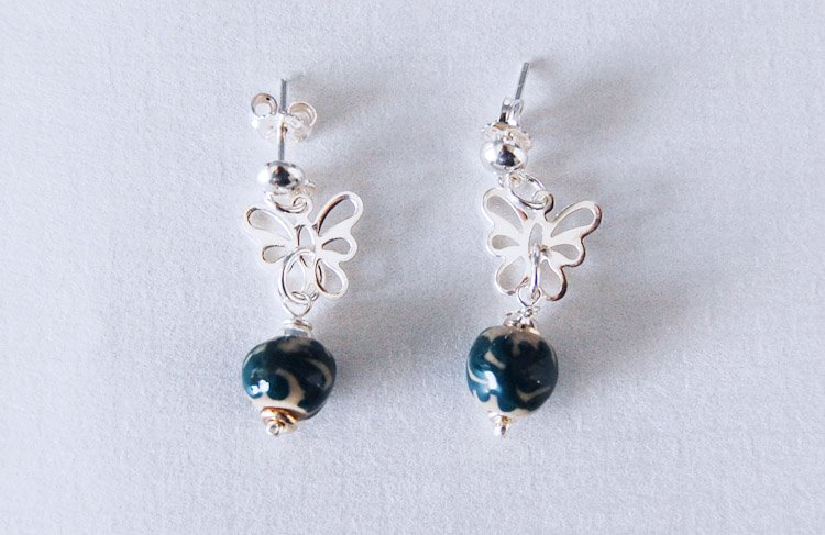 Arete Mariposa - Joyería artesanal