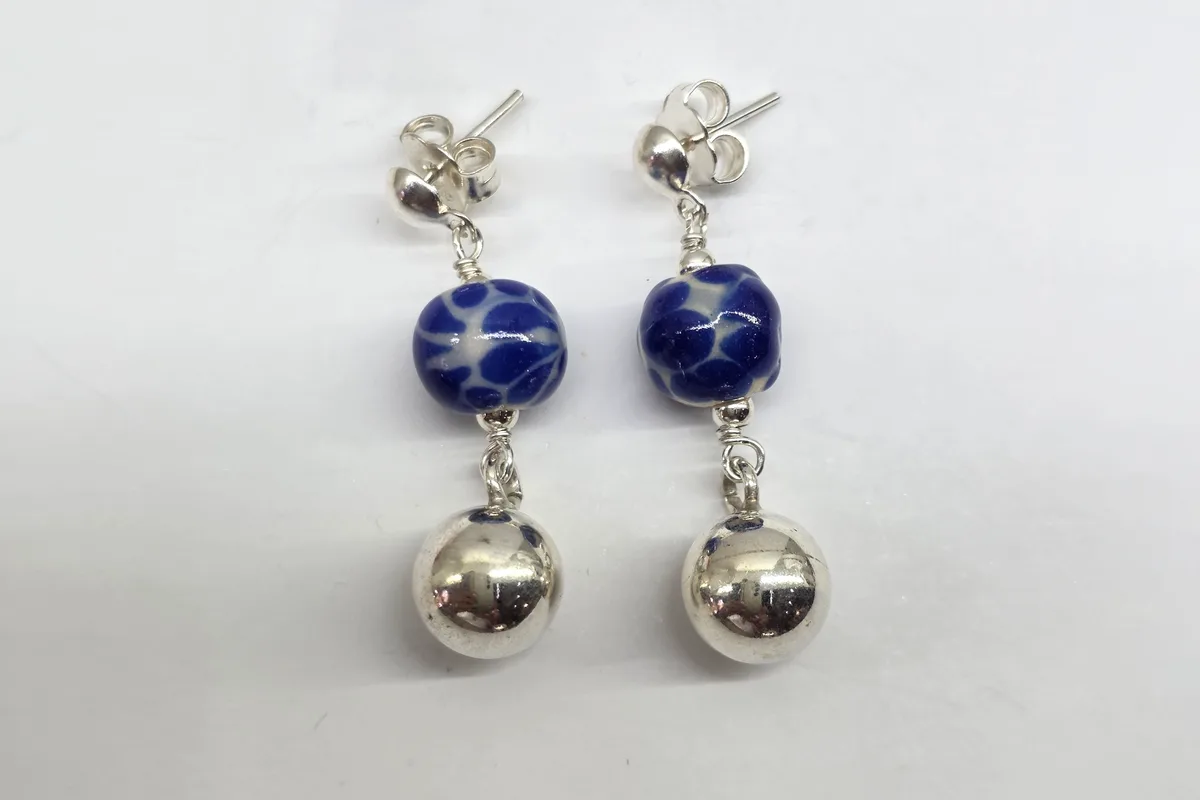 Arete Bola Talavera y Plata Mediano en Plata .925 y Talavera Poblana